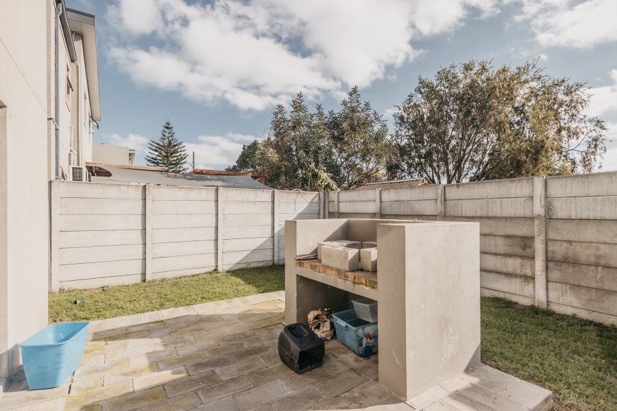 3 Bedroom Property for Sale in Windsor Park Western Cape